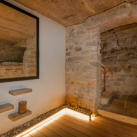Casa Familiar Con *
